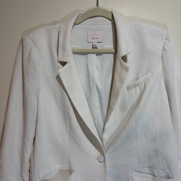 Cinq a Sept Khloe Crepe 3/4-Sleeve Blazer White - Picture 4 of 16